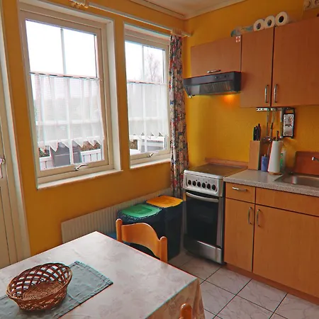 Modern In With Terrace, Fenced Garden * Wittenbeck