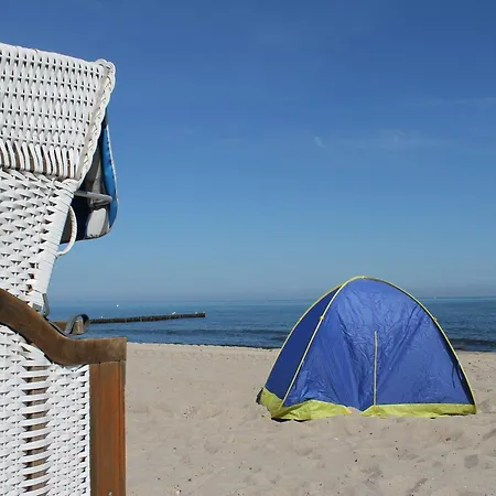 Modern In With Terrace, Fenced Garden * Wittenbeck