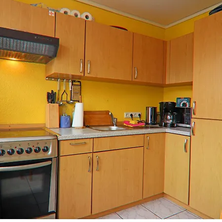 Modern In With Terrace Fenced Garden Apartment