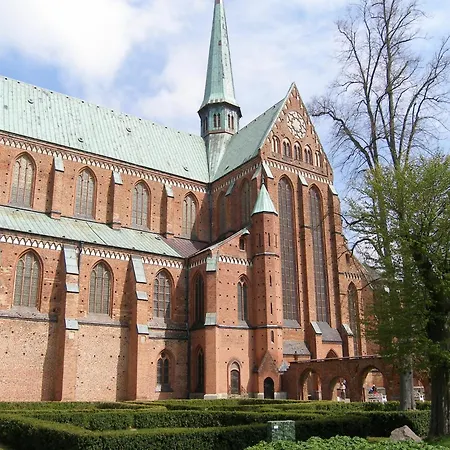 Modern In With Terrace, Fenced Garden Wittenbeck