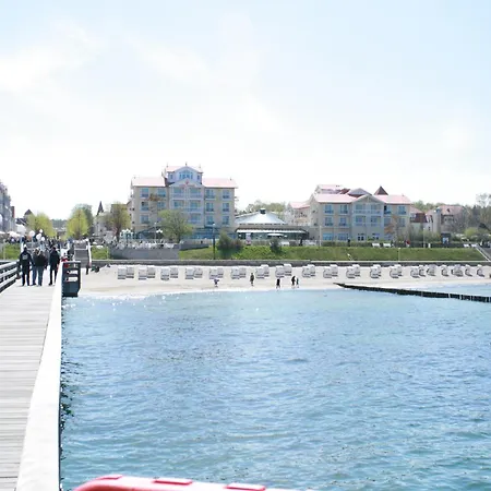 Modern In With Terrace, Fenced Garden * Wittenbeck