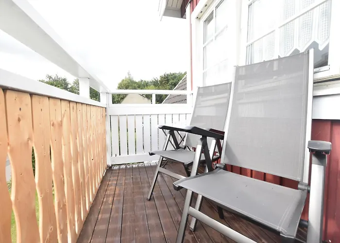 Apartment Modern In With Terrace, Fenced Garden