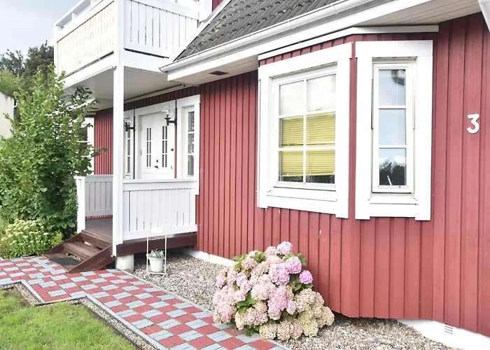 Modern In With Terrace, Fenced Garden *