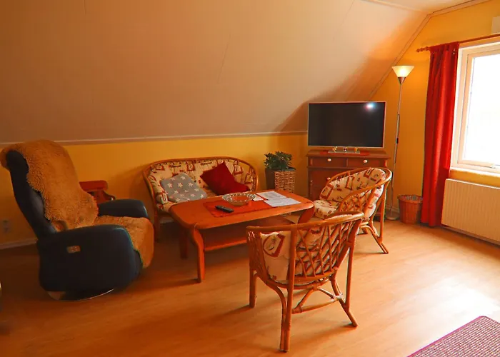 Modern In With Terrace, Fenced Garden * Wittenbeck