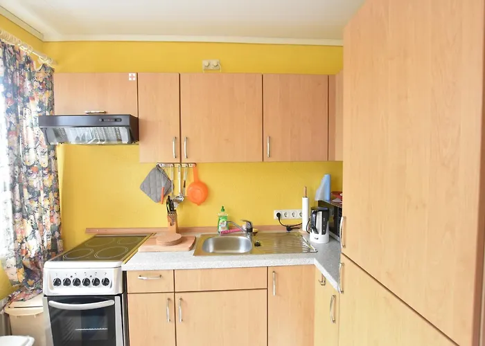 Modern In With Terrace, Fenced Garden Apartment Wittenbeck