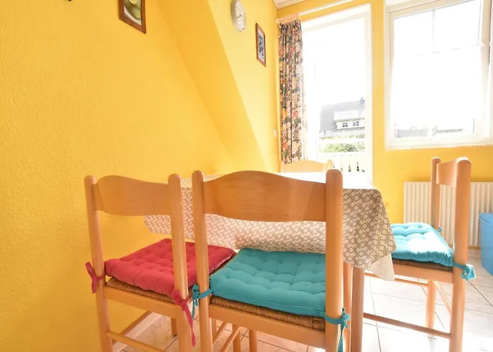Apartment Modern In With Terrace, Fenced Garden